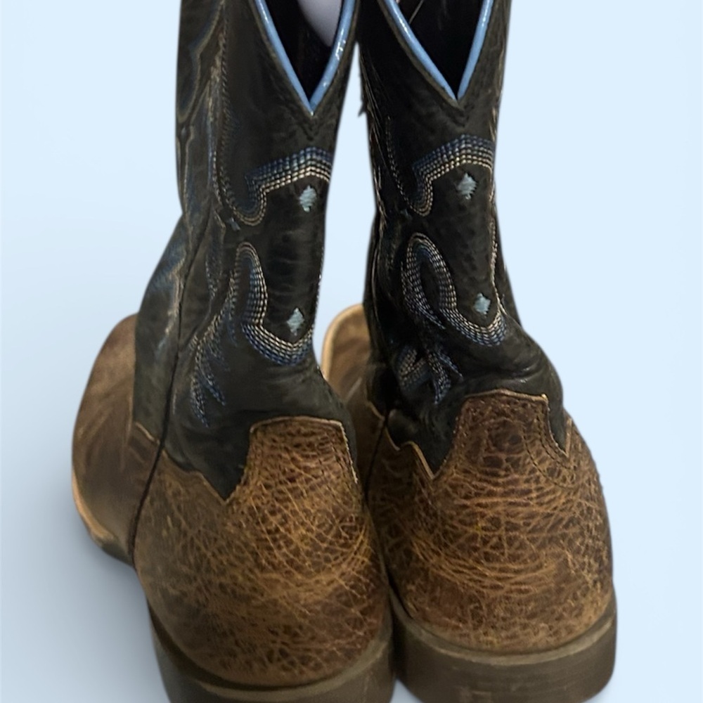 Ariat square toe Leather Western Boots - Picture 4 of 6